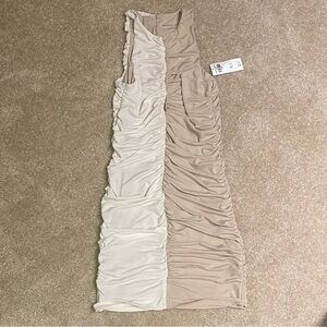 NWT Abercrombie and Fitch Ruched Body-con Dress